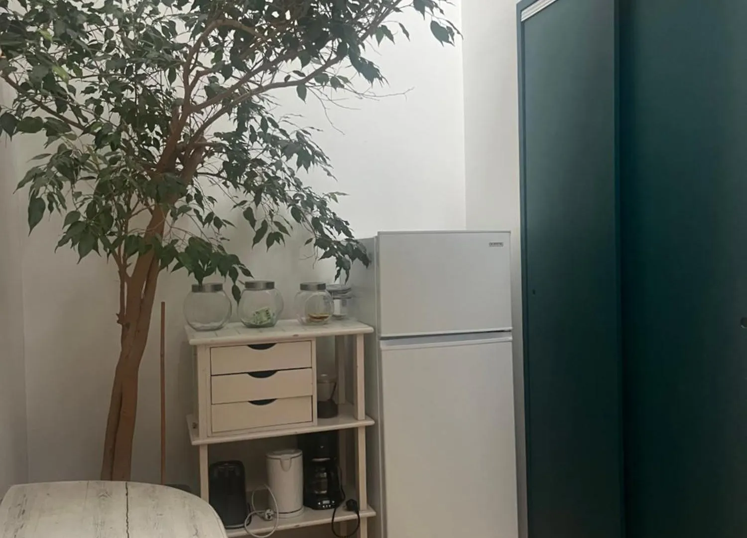 Le Loft, L'Annexe Βίλα Λοριάν Γαλλία